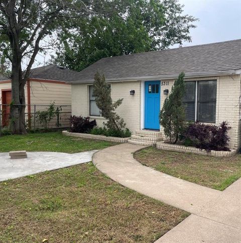 Single Family Residence in Houston TX 5311 Gano Street.jpg