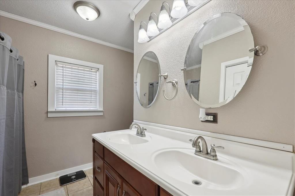 751 Bridgeview Street, Bridge City, Texas image 11