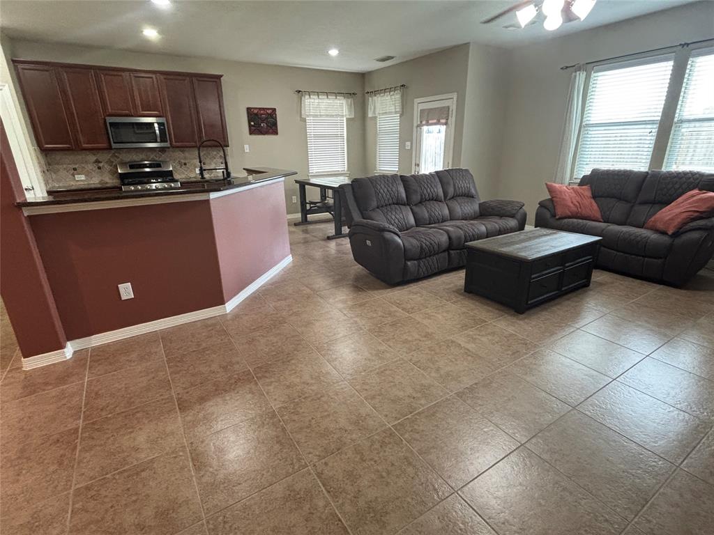 2896 Aurelia Lane