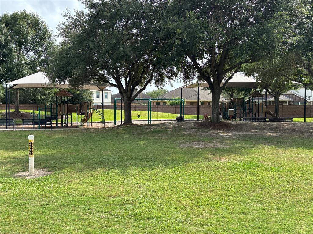2896 Aurelia Lane, League City, Texas image 24
