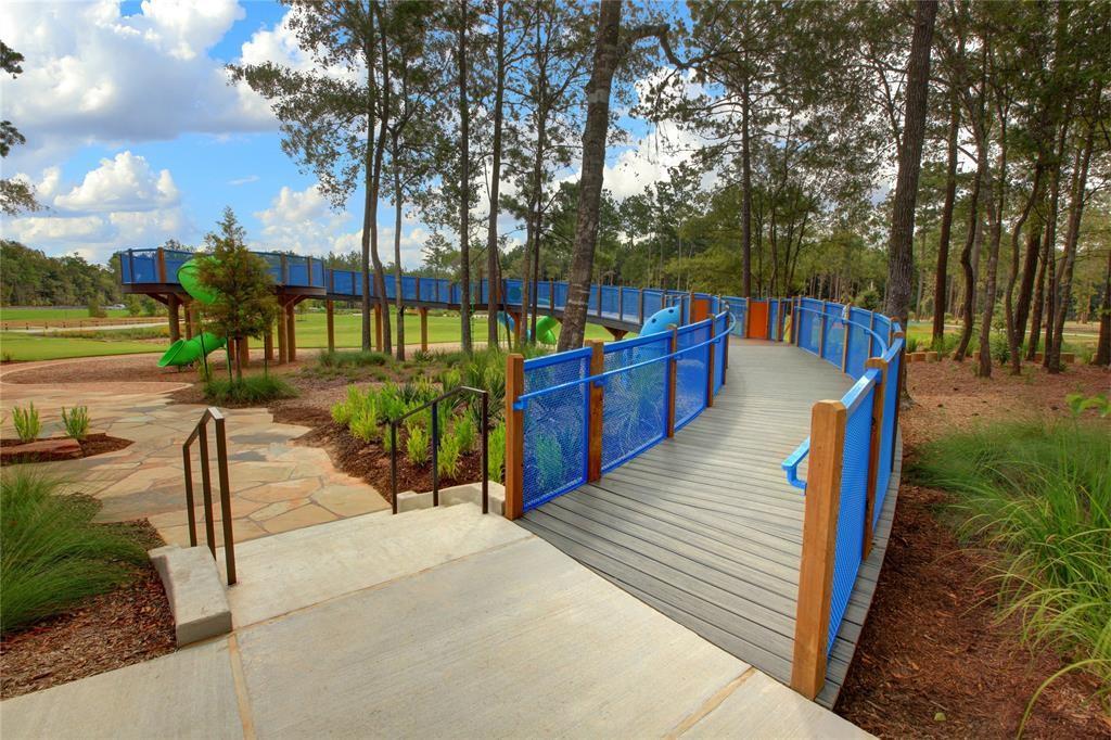 15043 Goujon Gates Drive, Conroe, Texas image 20