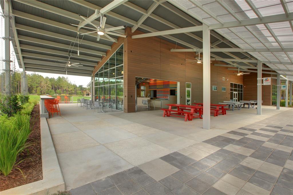 15043 Goujon Gates Drive, Conroe, Texas image 14