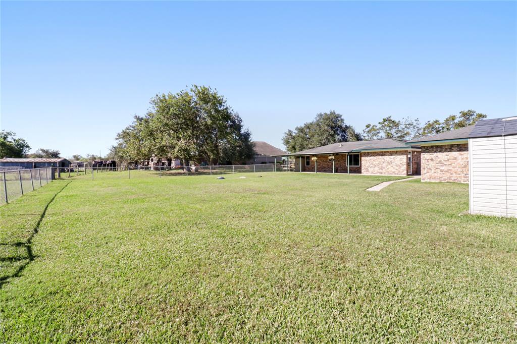 9110 Pilgrim Circle, Rosharon, Texas image 36