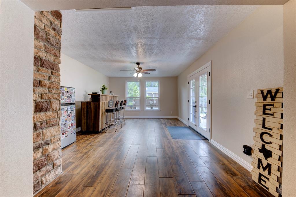 5308 Tanglebriar Drive, Dickinson, Texas image 16