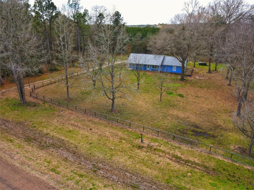 1431 Fm 232, Crockett, Texas image 7