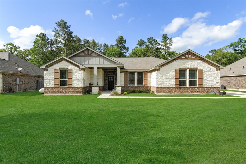 121 Road 662, Dayton, Texas image 1