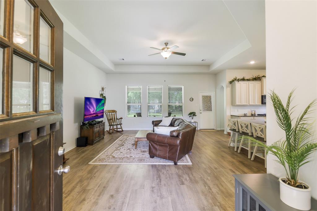 121 Road 662, Dayton, Texas image 6