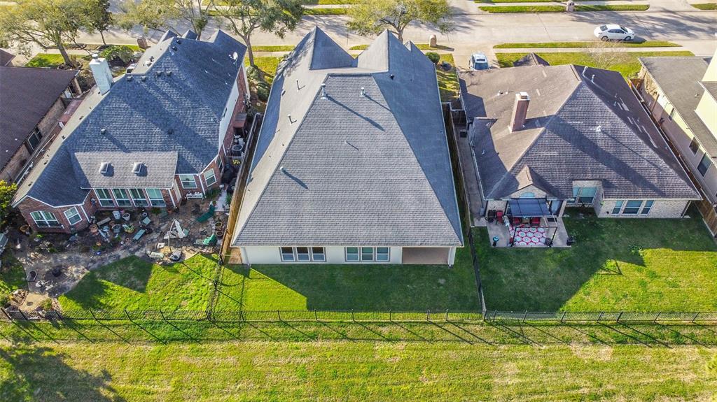 1543 Garden Lakes Drive, Friendswood, Texas image 46