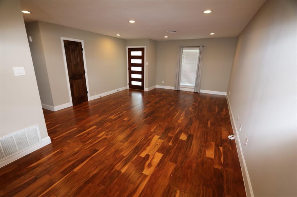 2427 Droxford Drive