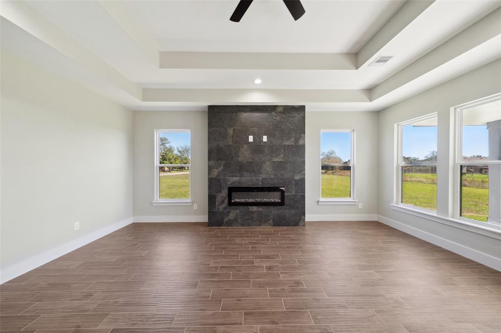 237 Crestview Drive, West Columbia, Texas image 8
