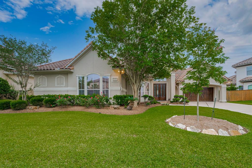 12404 Baymeadow Drive Drive, Pearland, Texas image 1