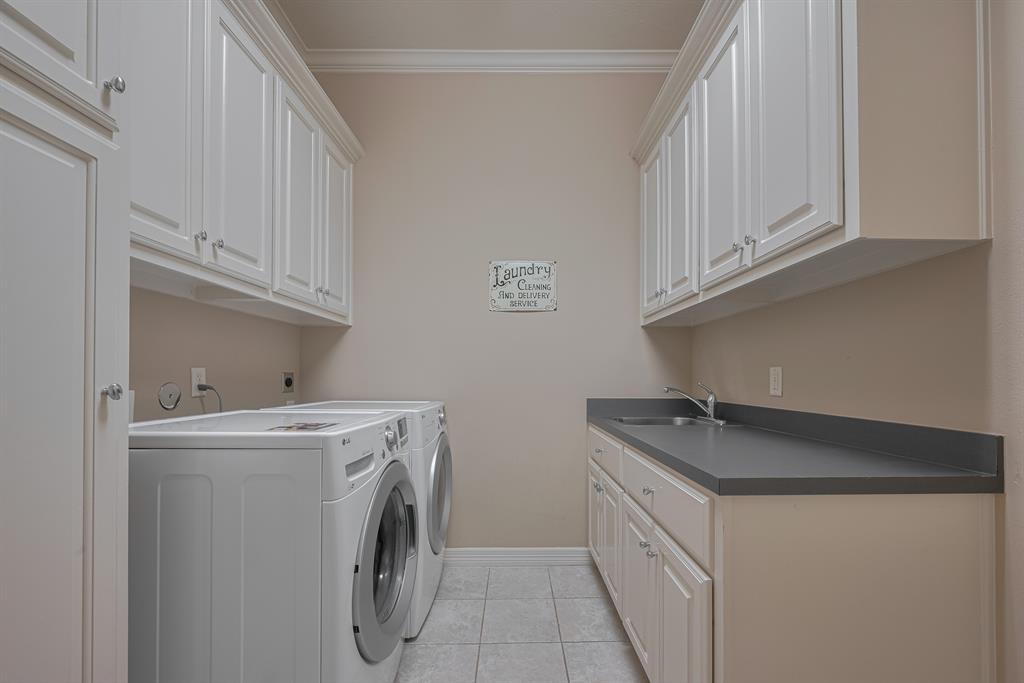 12404 Baymeadow Drive Drive, Pearland, Texas image 13