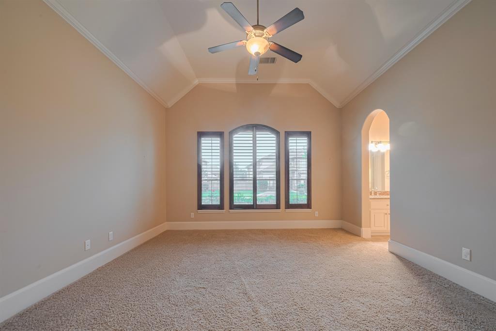 12404 Baymeadow Drive Drive, Pearland, Texas image 18