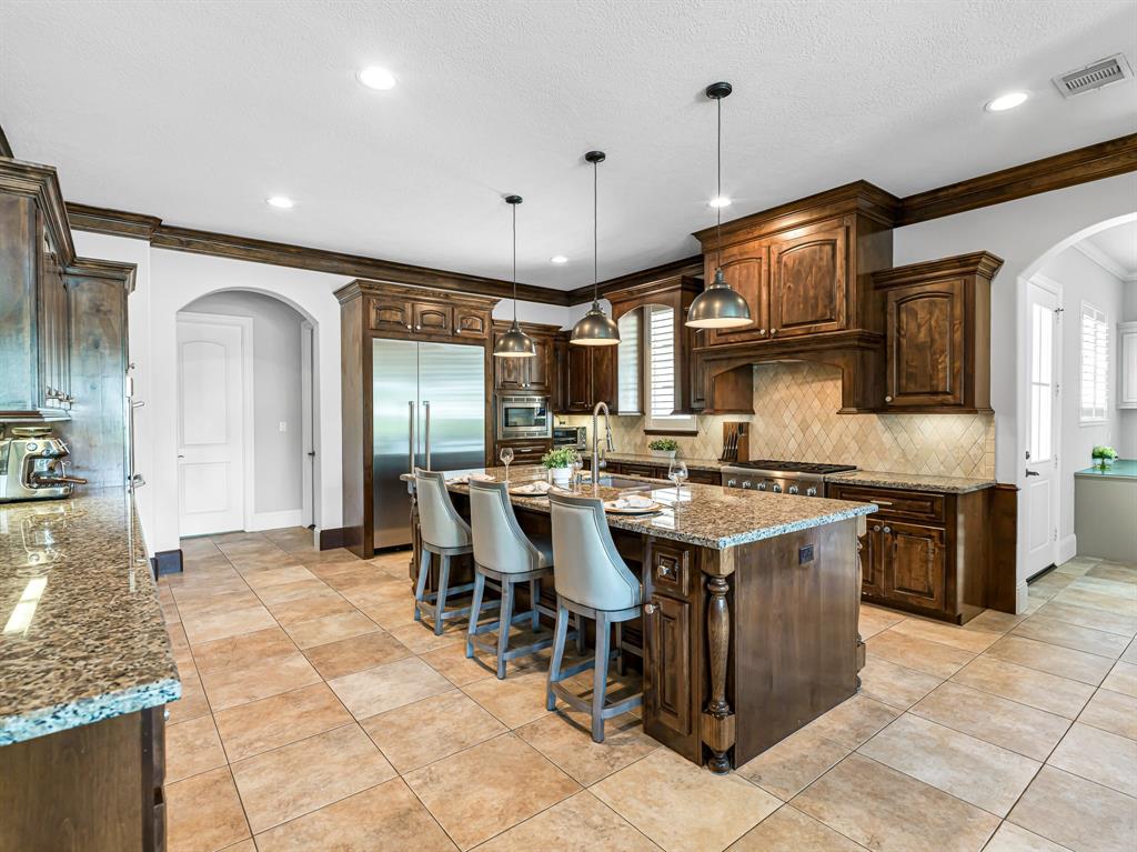 10527 Pebblecreek Crossing