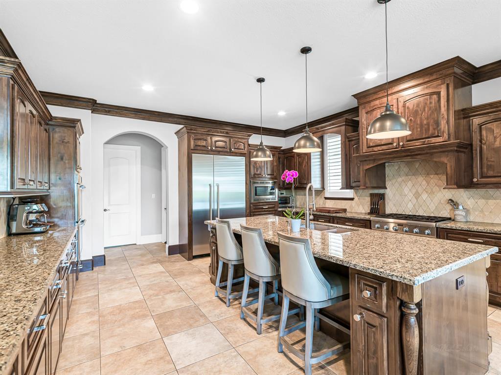 10527 Pebblecreek Crossing