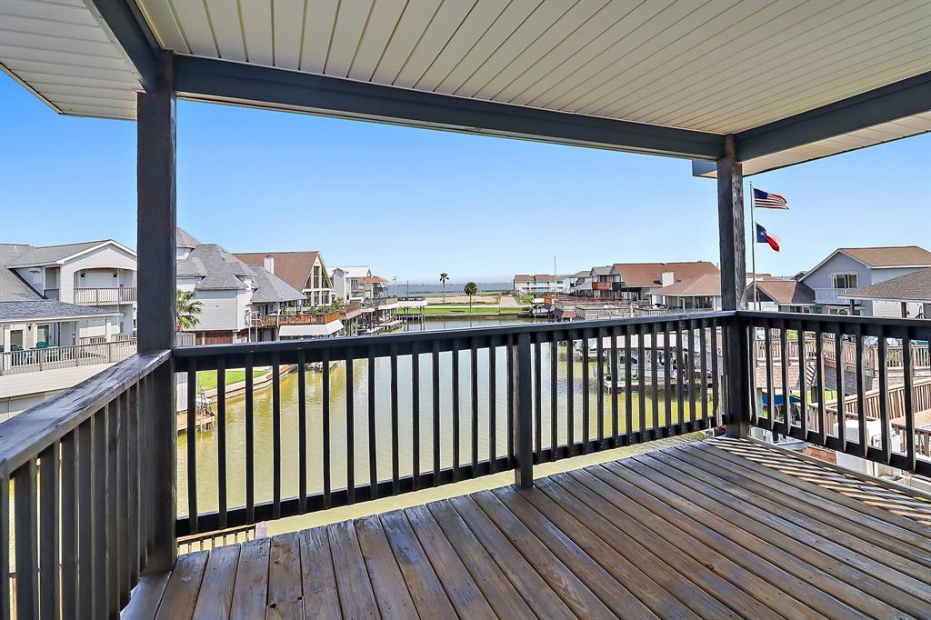 334 Admiral Circle