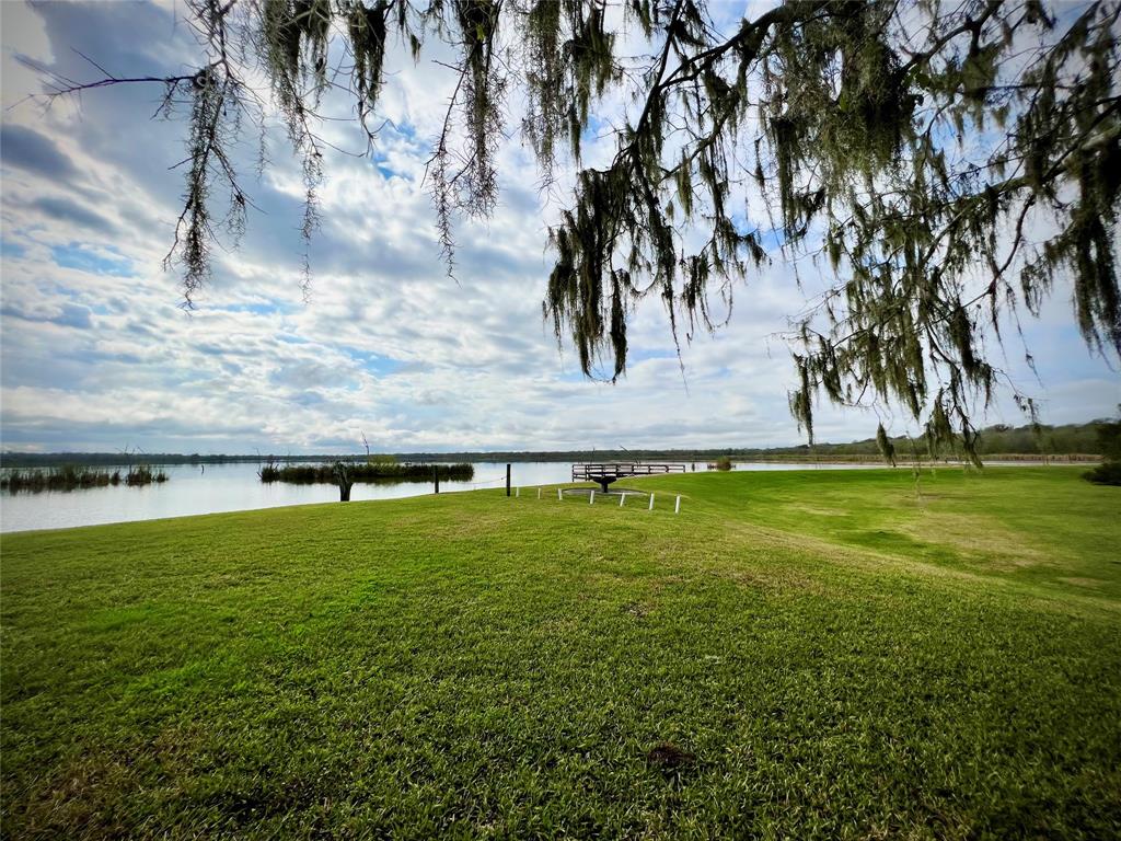 1744 Flintlock Court, Angleton, Texas image 14