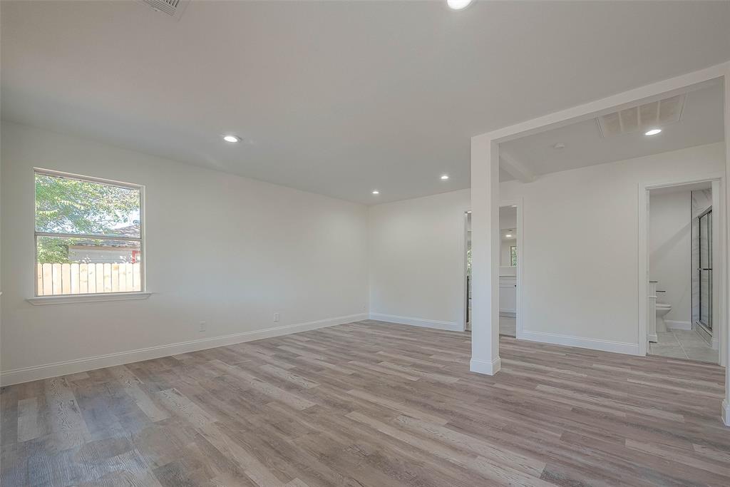 10401 S La Crosse Street, Houston, Texas image 9