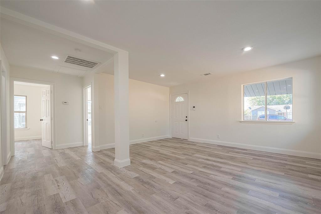10401 S La Crosse Street, Houston, Texas image 11