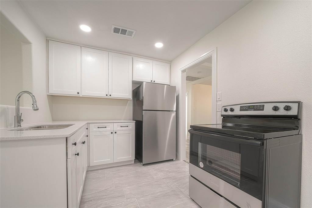 10401 S La Crosse Street, Houston, Texas image 20