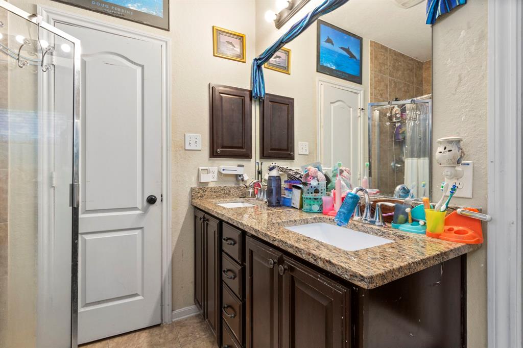 13207 Davenport Hills Lane, Humble, Texas image 28