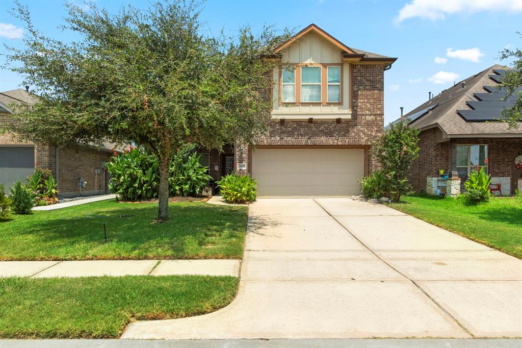 13207 Davenport Hills Lane, Humble, Texas image 2