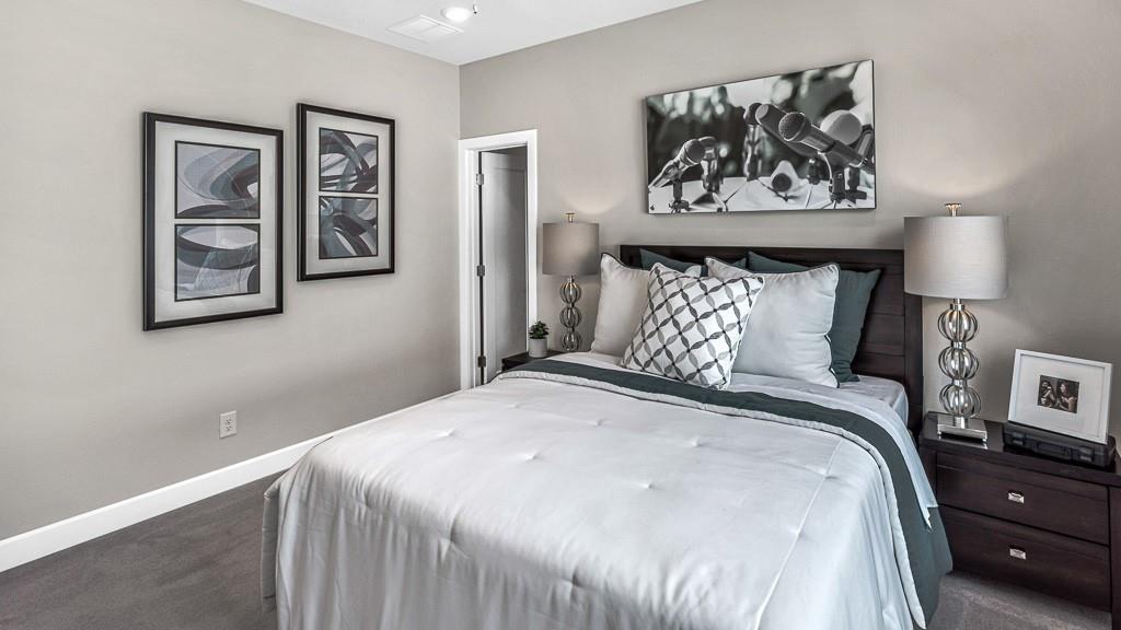 2202 Calm Pond Court, Friendswood, Texas image 29