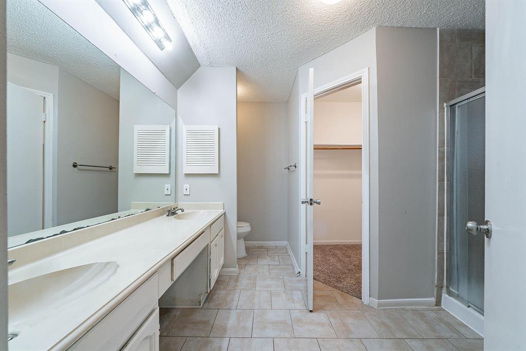 8006 Barnhill Drive, Humble, Texas image 13