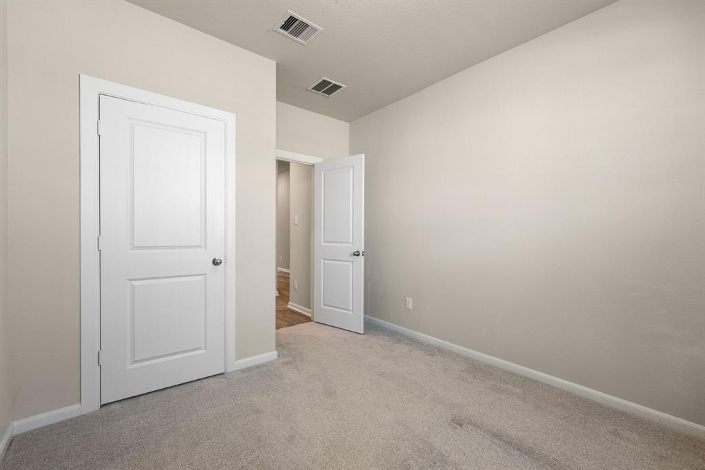 2715 Chestnut Oak Circle Cir, Brookshire, Texas image 19