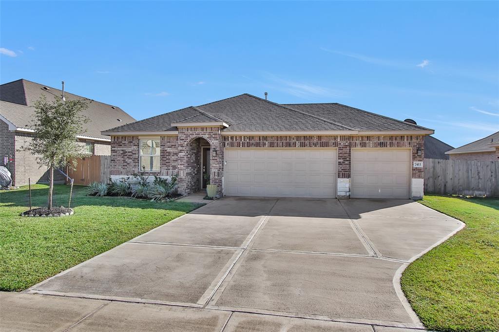 7411 Saint Andrews Drive, Navasota, Texas image 3