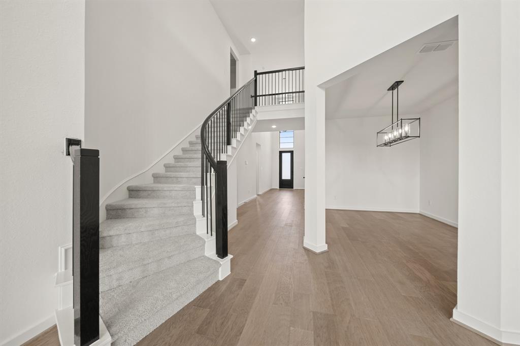 6622 Learning Lane