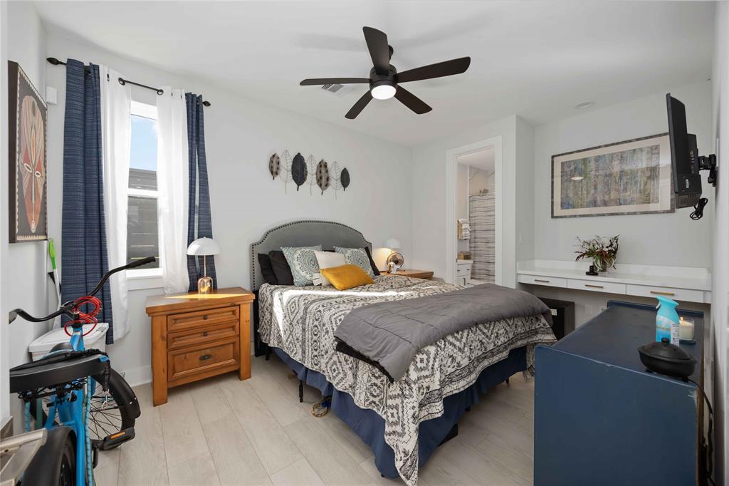 2422 Briley Street, Houston, Texas image 13