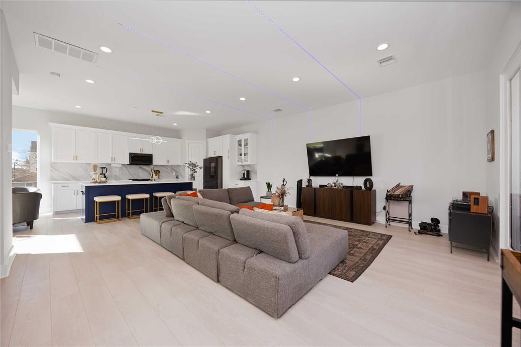2422 Briley Street, Houston, Texas image 6