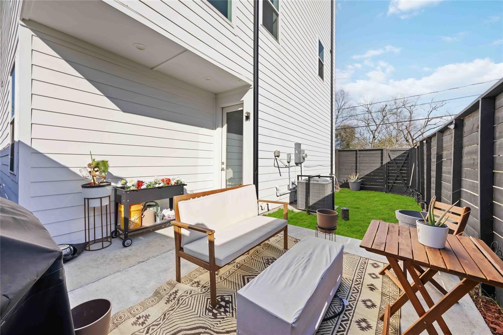 2422 Briley Street, Houston, Texas image 26
