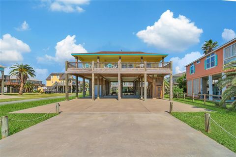 A home in Crystal Beach