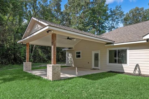 A home in Conroe