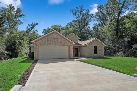 A home in Conroe