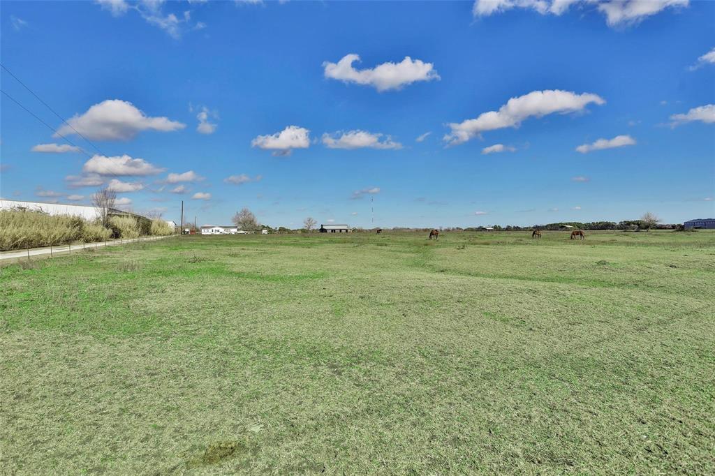 16823 Highway 105, Plantersville, Texas image 12