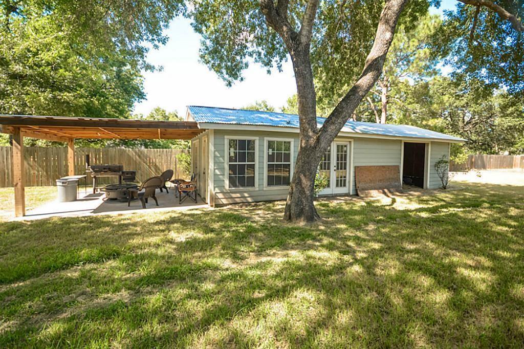 116 Texas Avenue, League City, Texas image 1