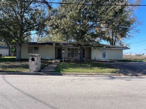 A home in Sealy