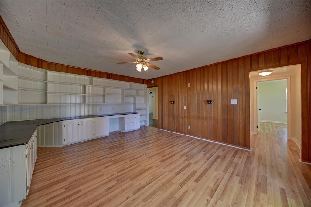 415 Silliman Street, Sealy, Texas image 30