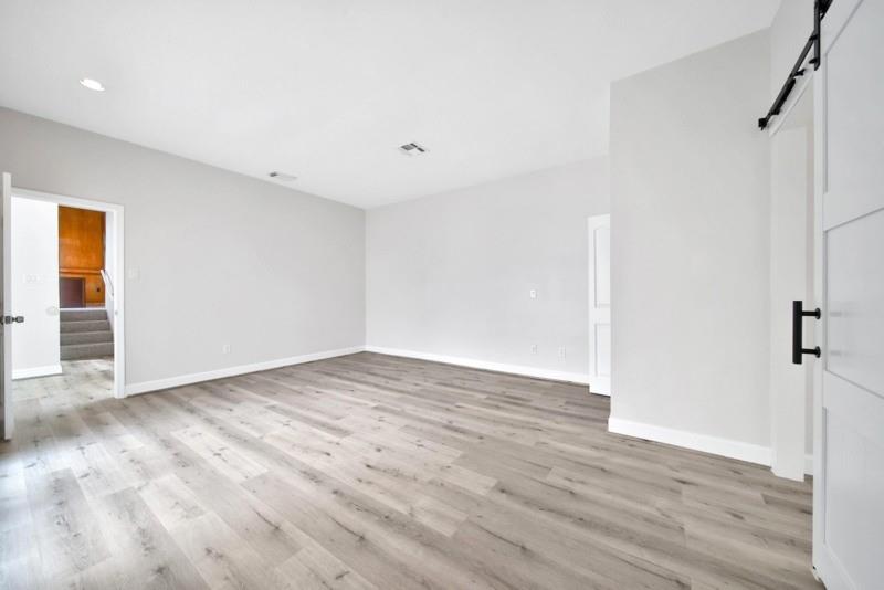 7607 Bankside Drive, Houston, Texas image 22