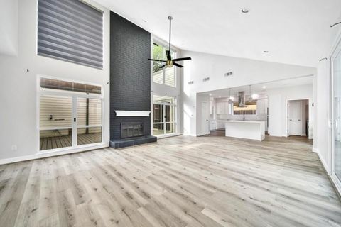 7607 Bankside Drive Houston TX 77071