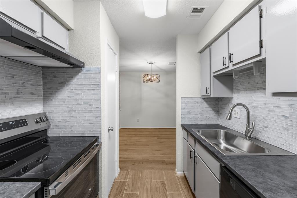 5711 Sugar Hill Drive #48, Houston, Texas image 14