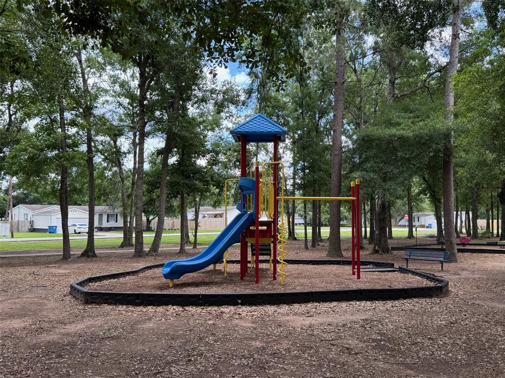 16277 Wild Oak Lane, Conroe, Texas image 28