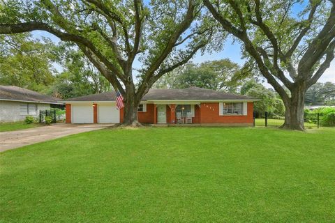 A home in La Marque