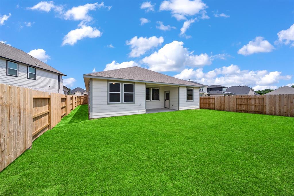 32035 Fernwood Mallow Court, Hockley, Texas image 19
