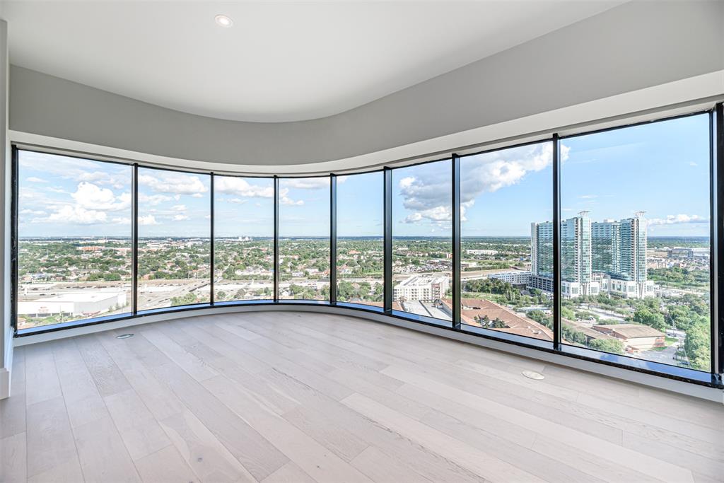 1701 Hermann Drive 26AB