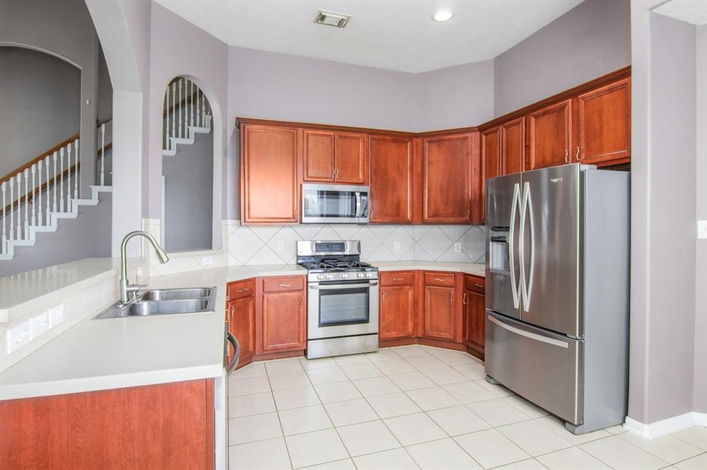 2705 Salt Grass Circle