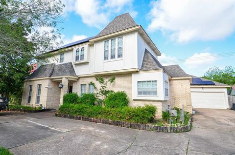 Photo of 3114 E Ashfield Drive, Houston, TX 77082 (MLS # 57948892)